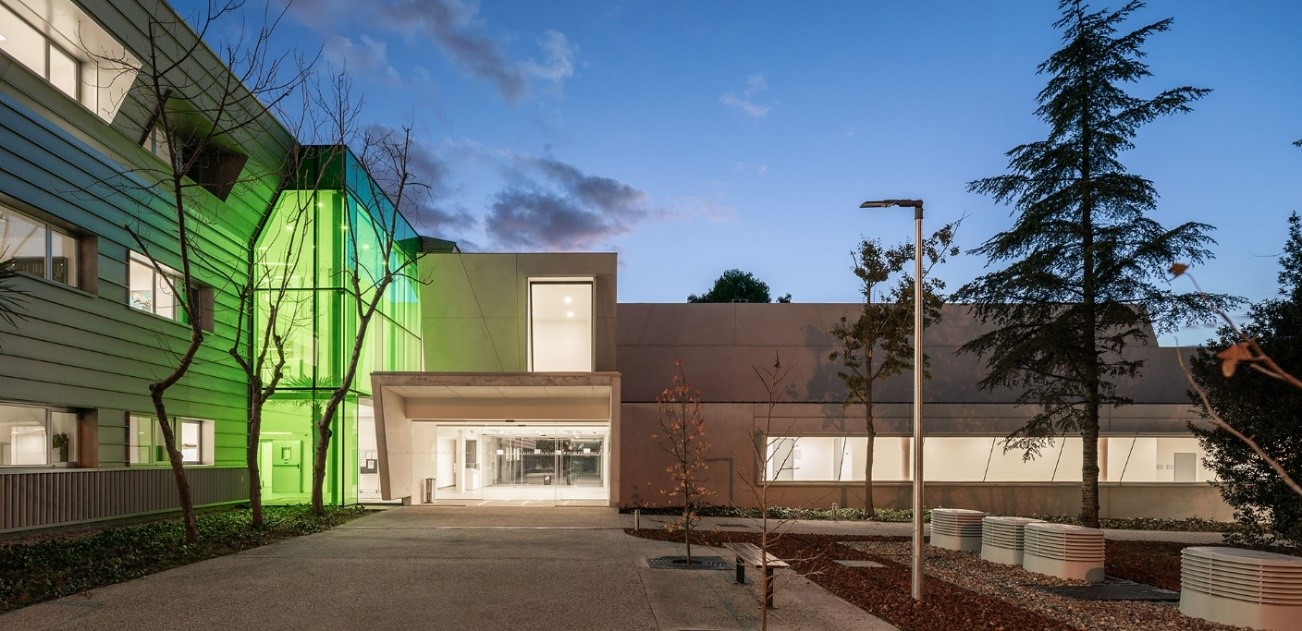 Imagen del exterior del CNM-ISCIII, situado en el Campus de Majadahonda del Instituto, en Madrid.